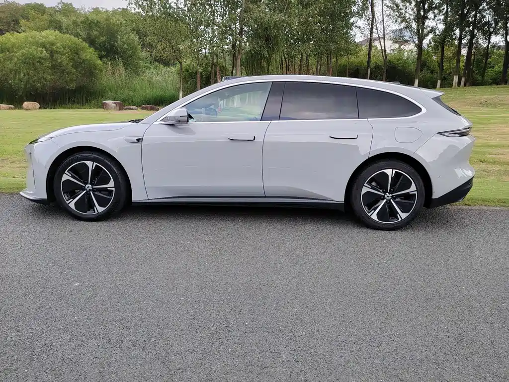NIO ET5T — миниатюра 13
