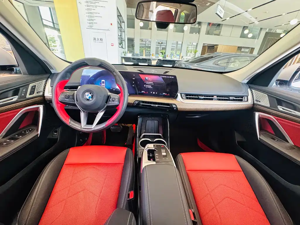 BMW X1 — миниатюра 13