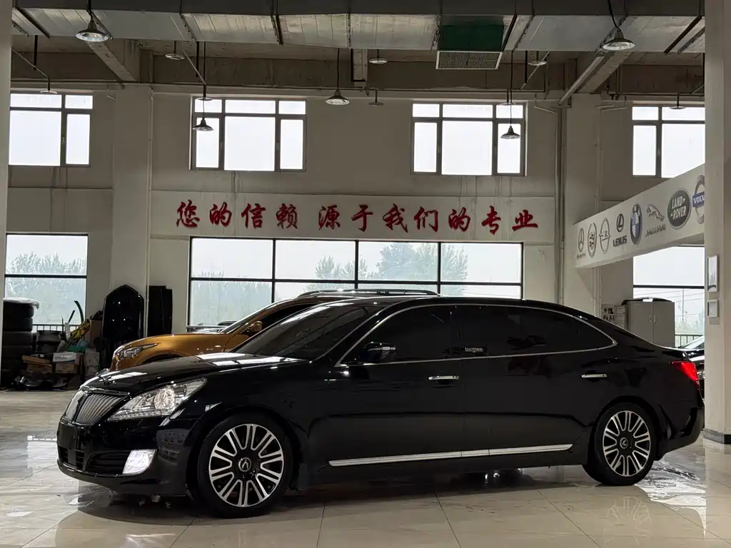 Hyundai Equus 2014