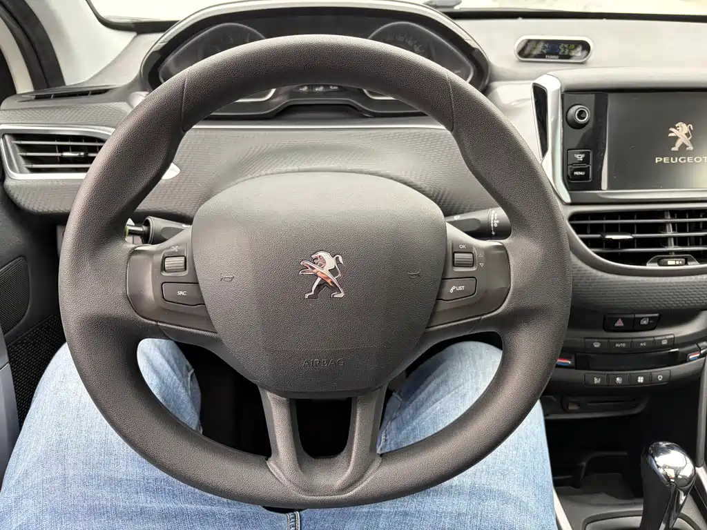 Peugeot 2008 — миниатюра 18