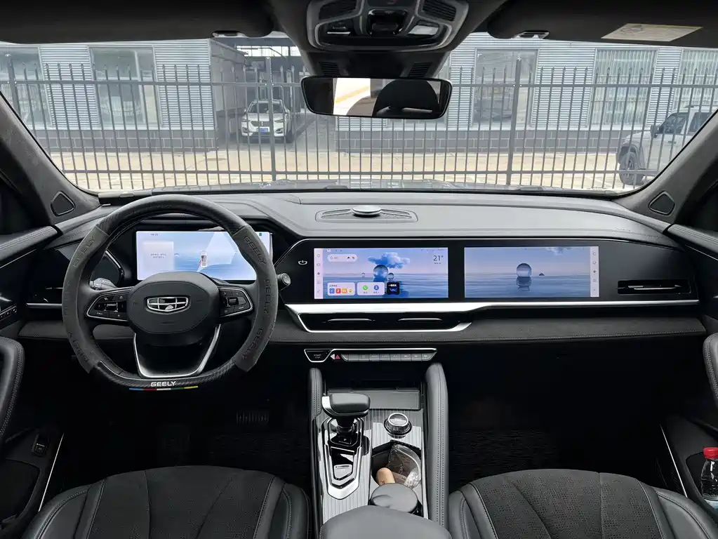Geely Xingyue L — миниатюра 12