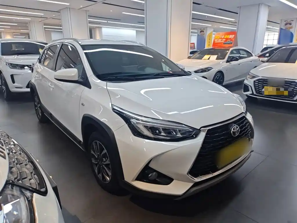Toyota Yaris L — миниатюра 4