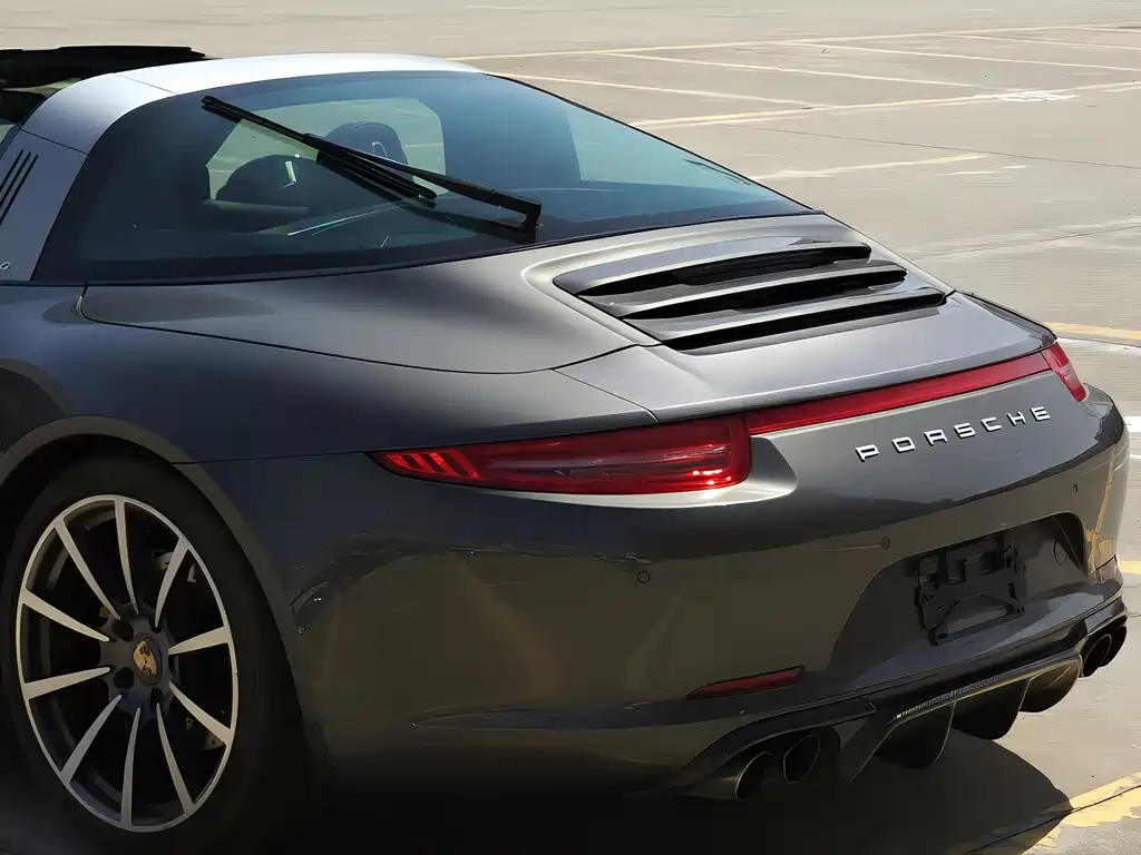 Porsche 911 2014 Targa 4 3.4L