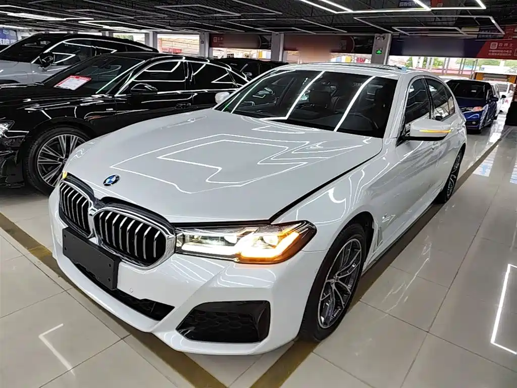 BMW 5 Series 2024