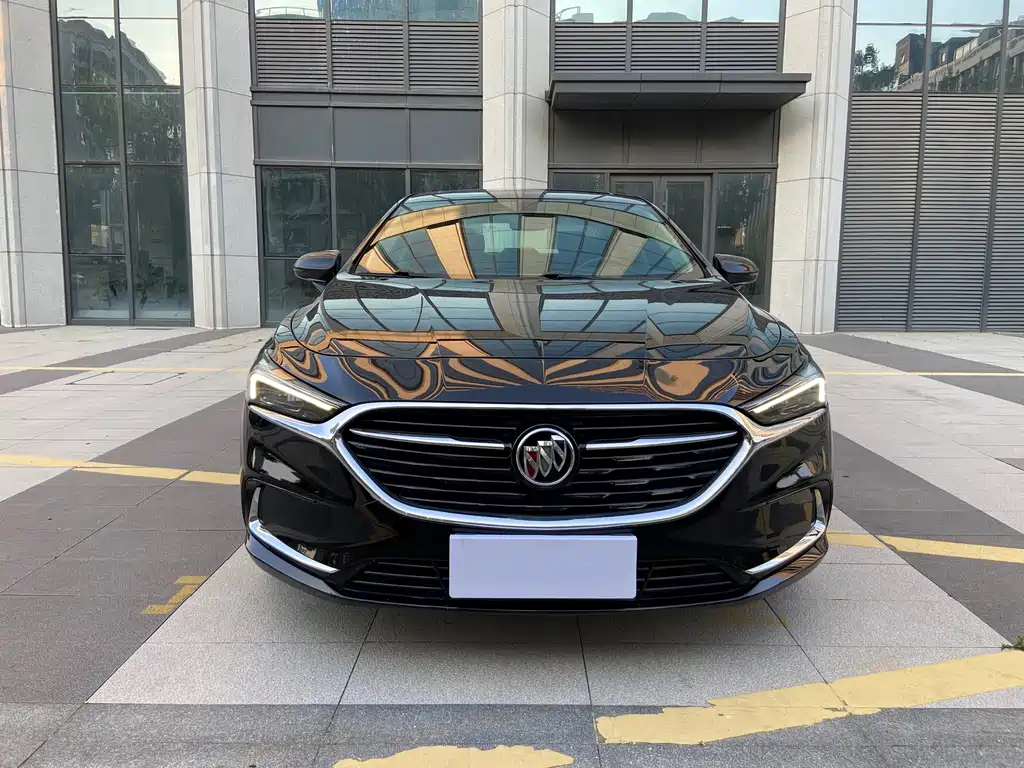 Buick LaCrosse — миниатюра 8