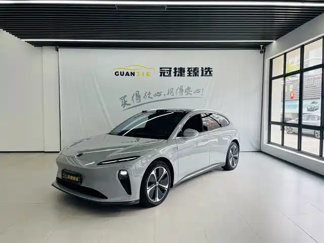 2024 Nio ET5