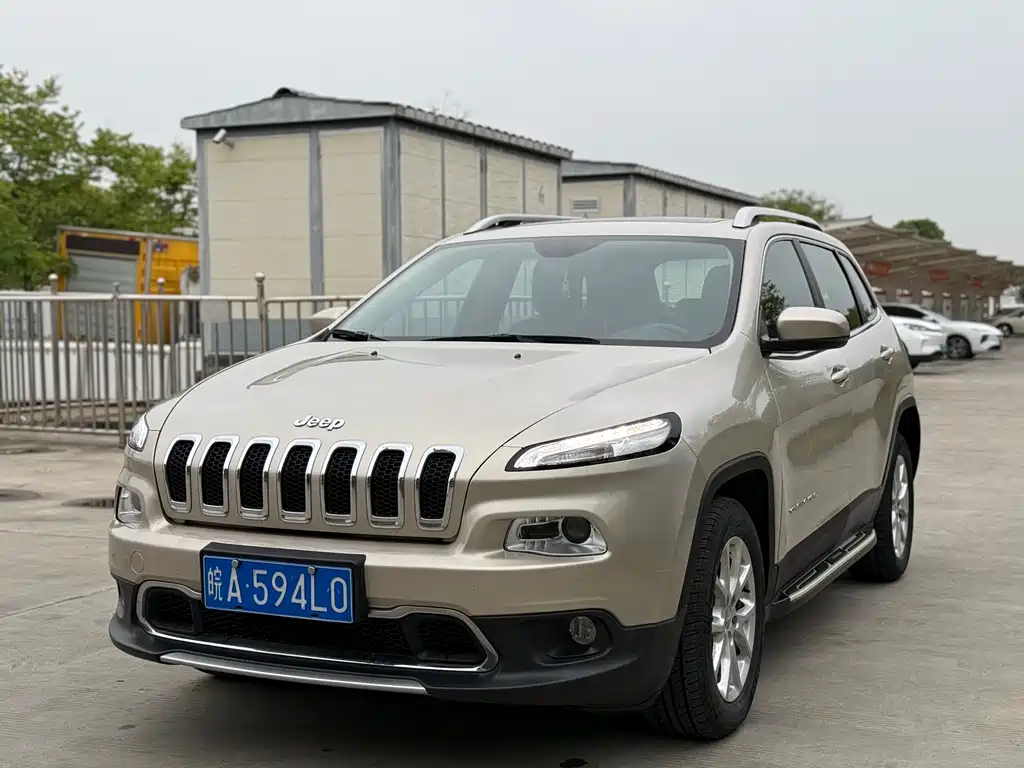 Jeep Cherokee 2018