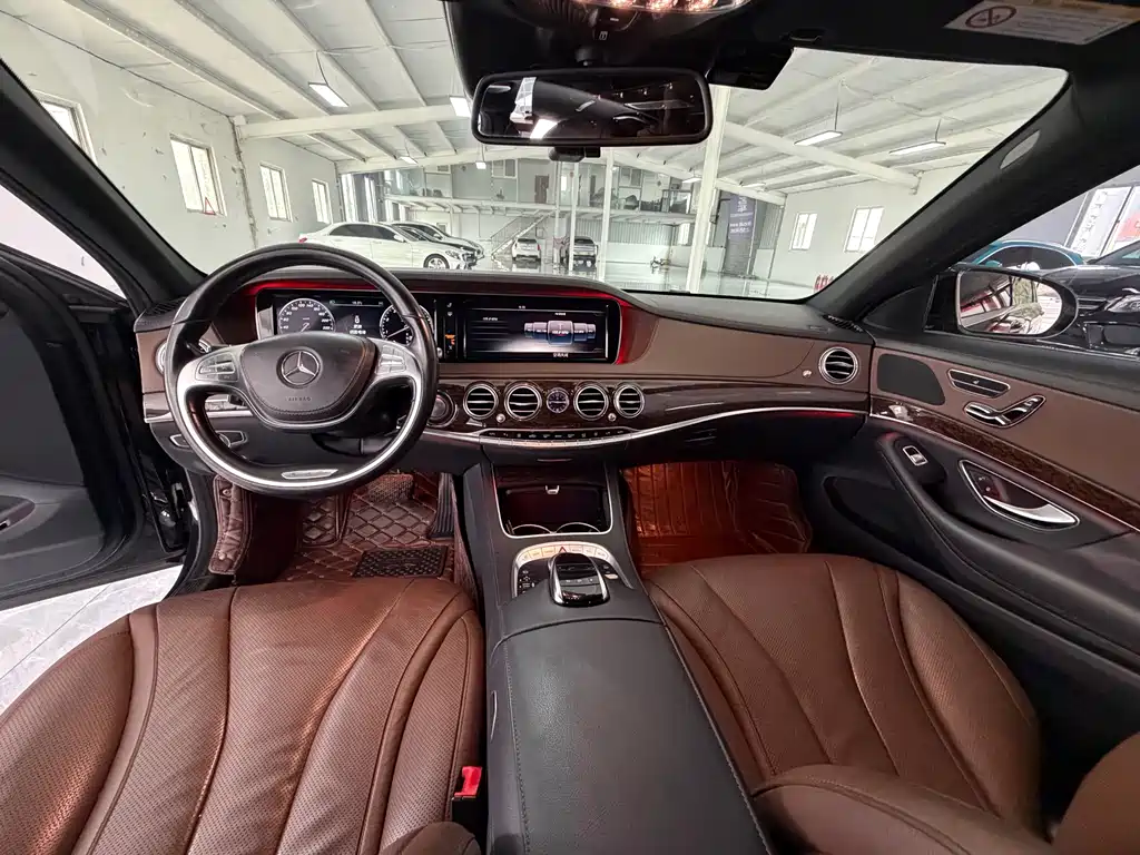 Mercedes-Benz S-Class — миниатюра 7
