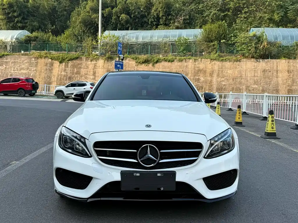 Mercedes-Benz C-Class — миниатюра 2