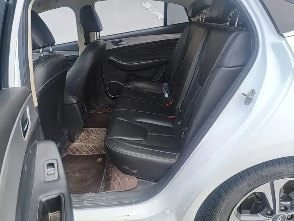 Chery Arrizo 5 — миниатюра 17