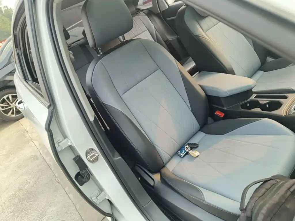 Volkswagen Lavida — миниатюра 25