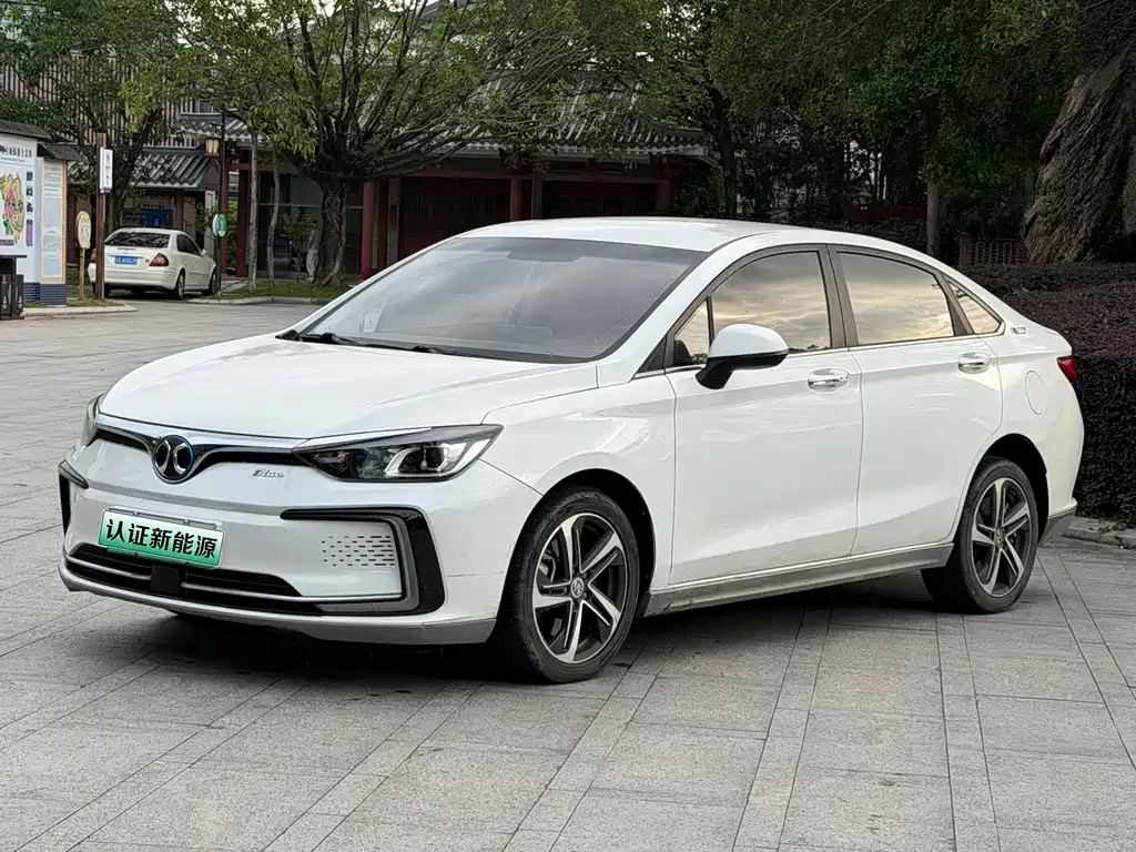 BAIC EU5 2021