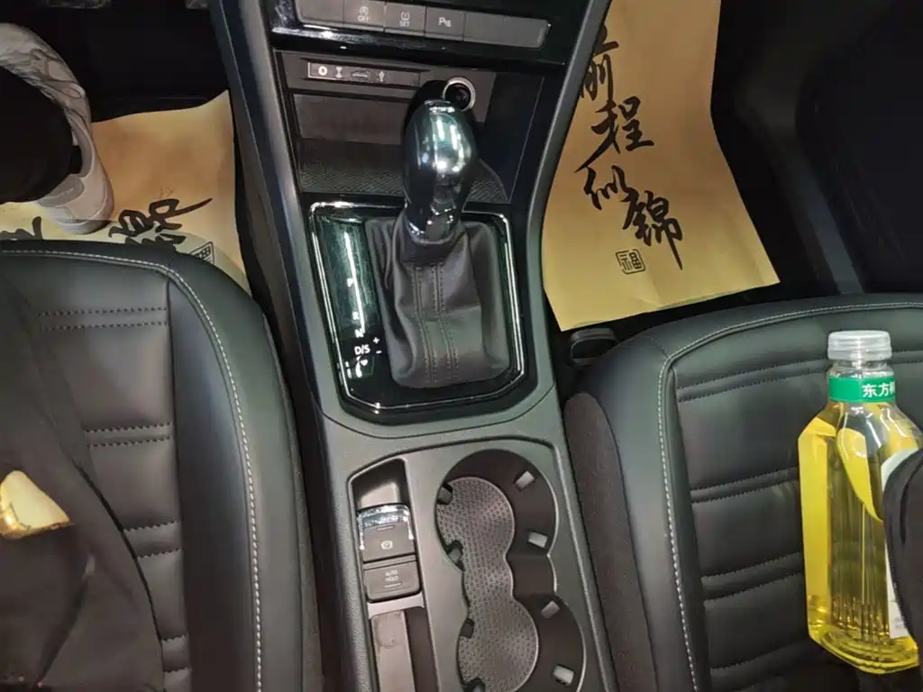 Volkswagen Touran — миниатюра 14