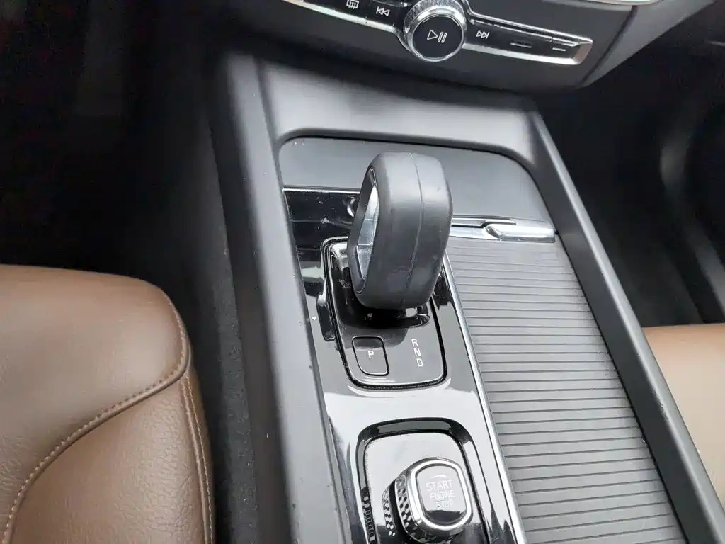 Volvo XC60 — миниатюра 13