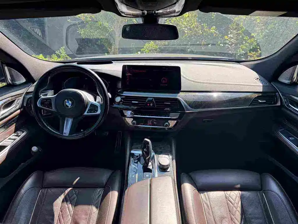 BMW 6 Series GT — миниатюра 5