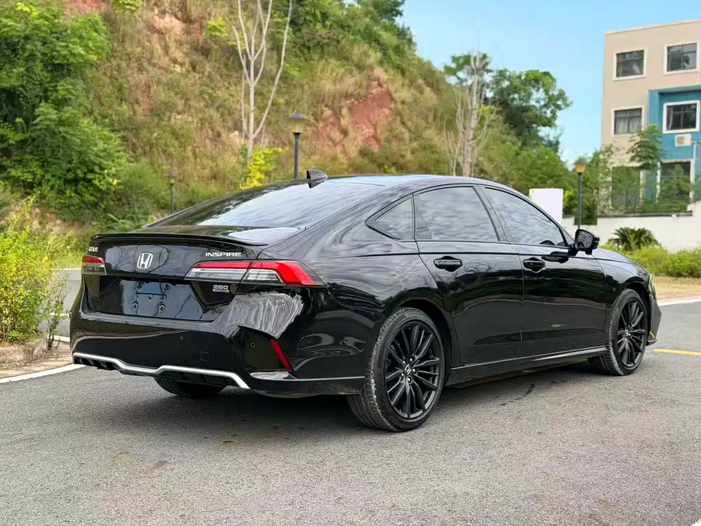 Honda Inspire — миниатюра 6