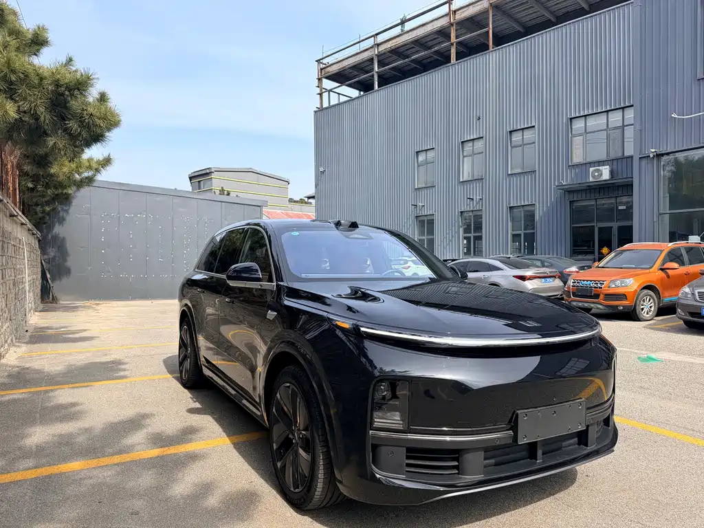 Li Auto IDEAL L8