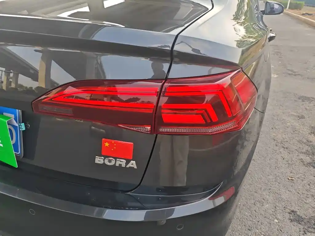 Volkswagen Bora — миниатюра 8