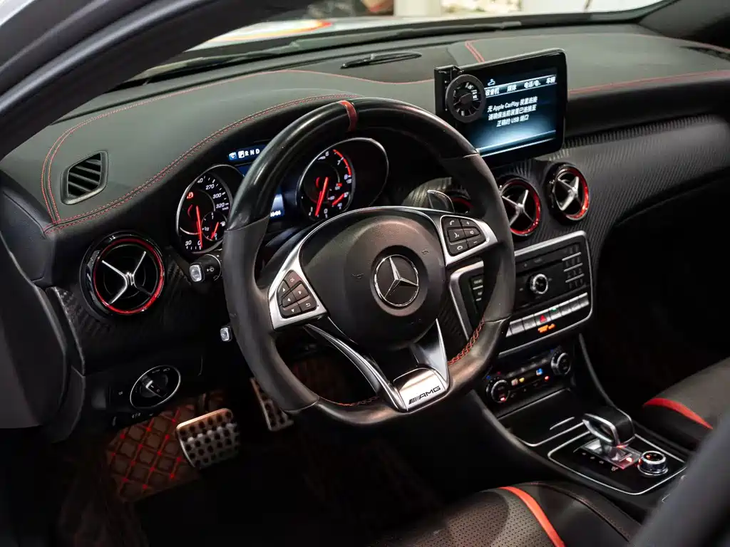 MERCEDES-BENZ A CLASS AMG