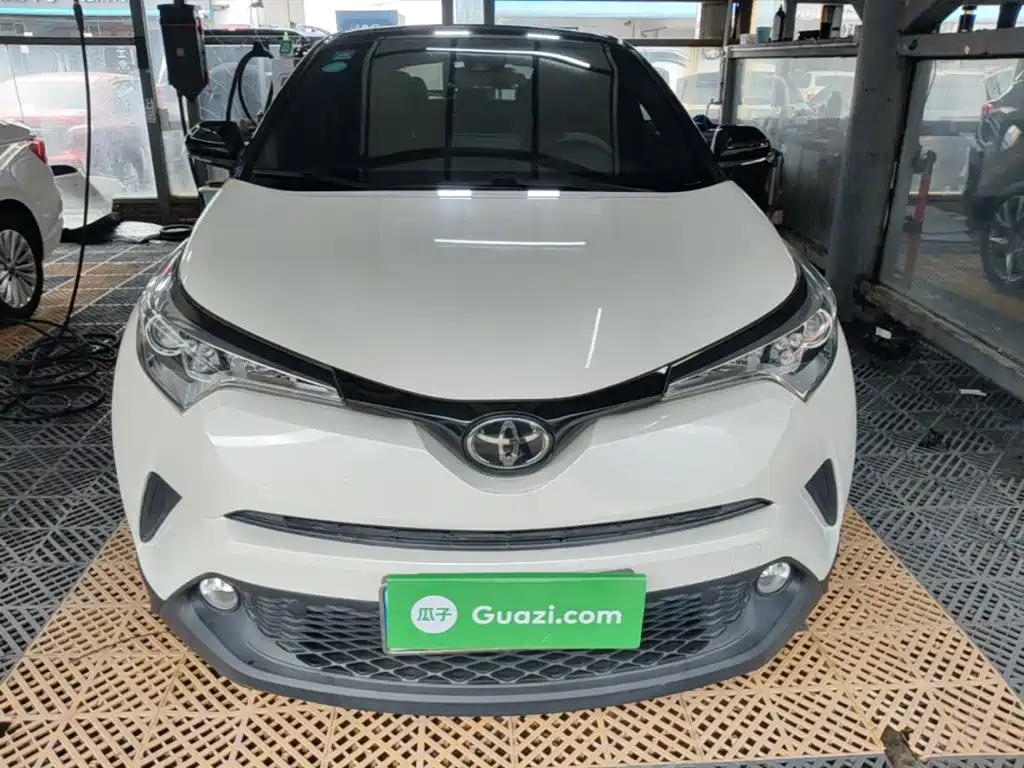 Toyota C-HR — миниатюра 3