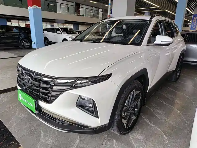 MODERN TUCSON 2024