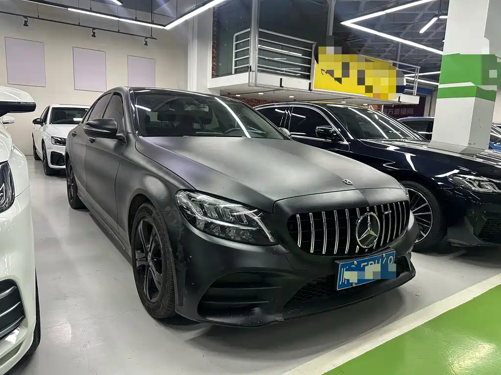 Mercedes-Benz C-Class — миниатюра 3