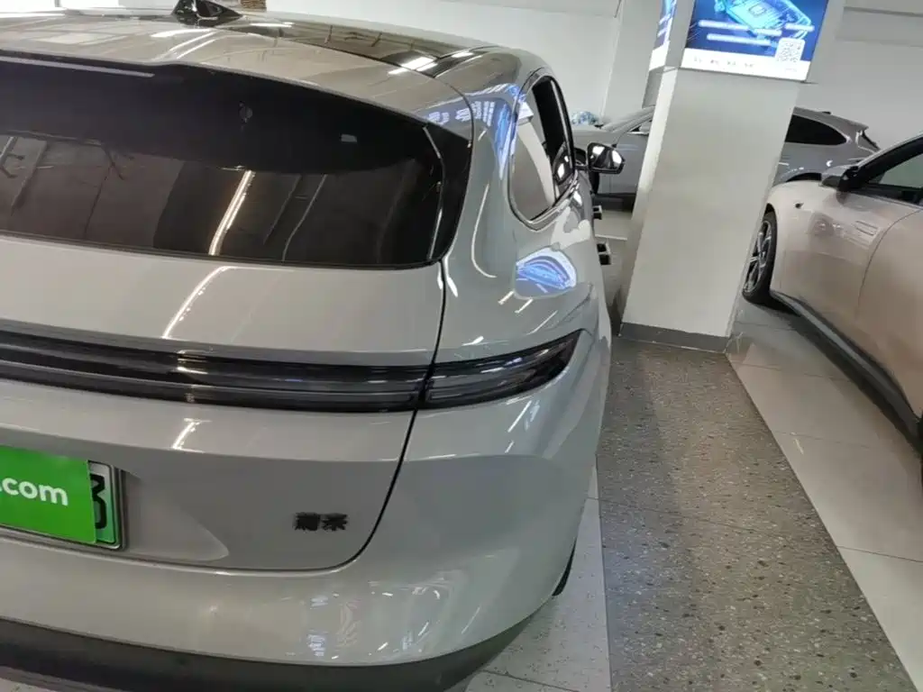 NIO ET5T — миниатюра 8