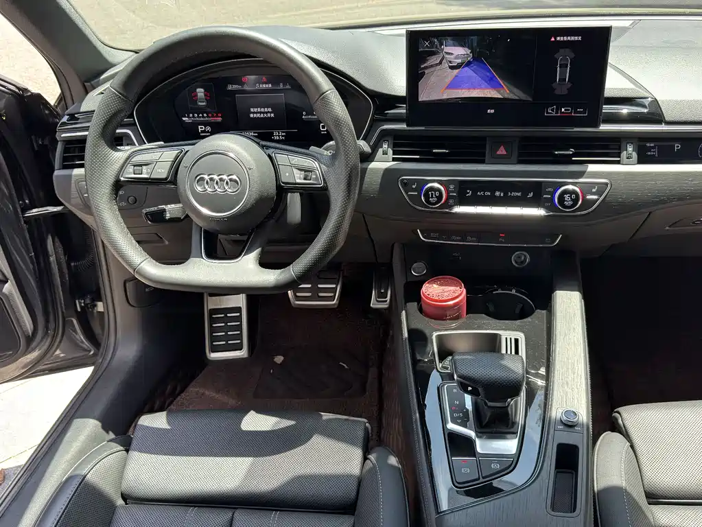 Audi A4L 2024 40 TFSI Luxury