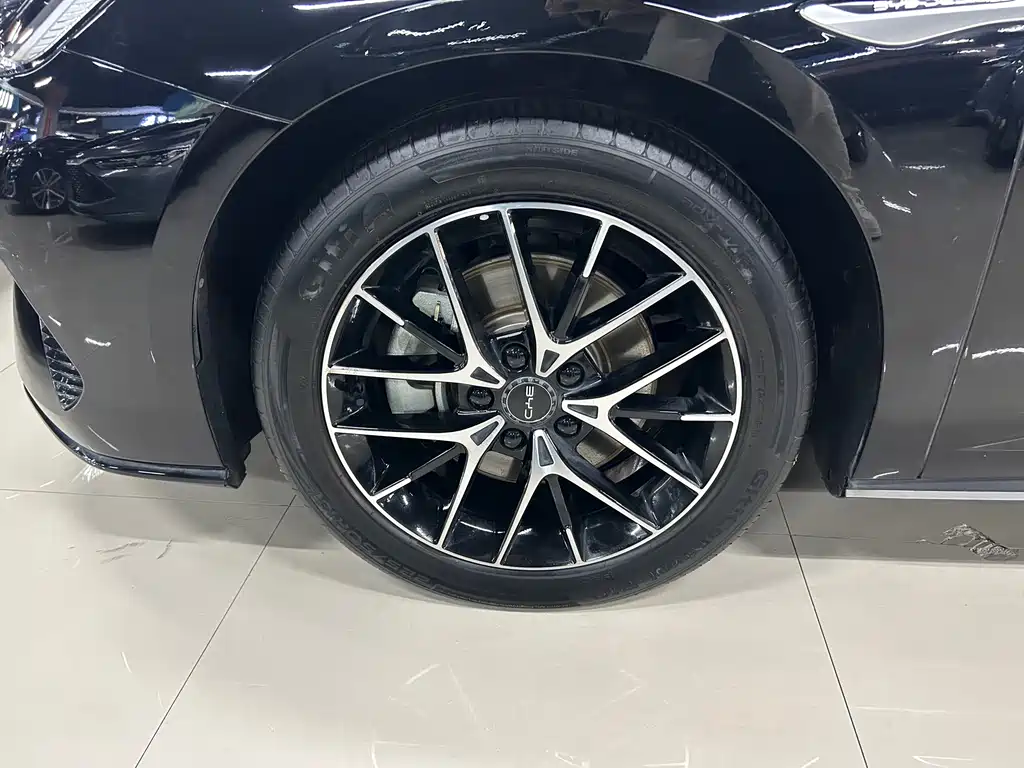 BYD Seal — миниатюра 27