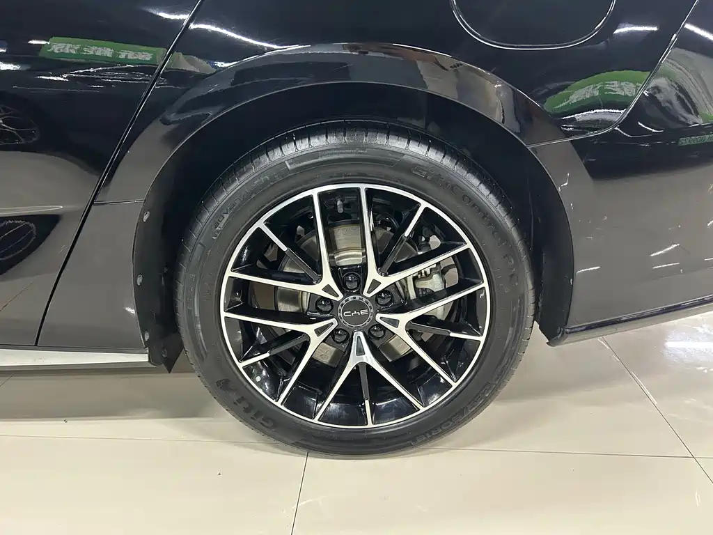 BYD Seal — миниатюра 28