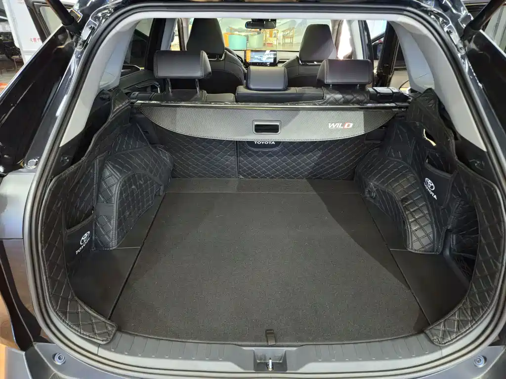 Toyota Wildlander — миниатюра 21