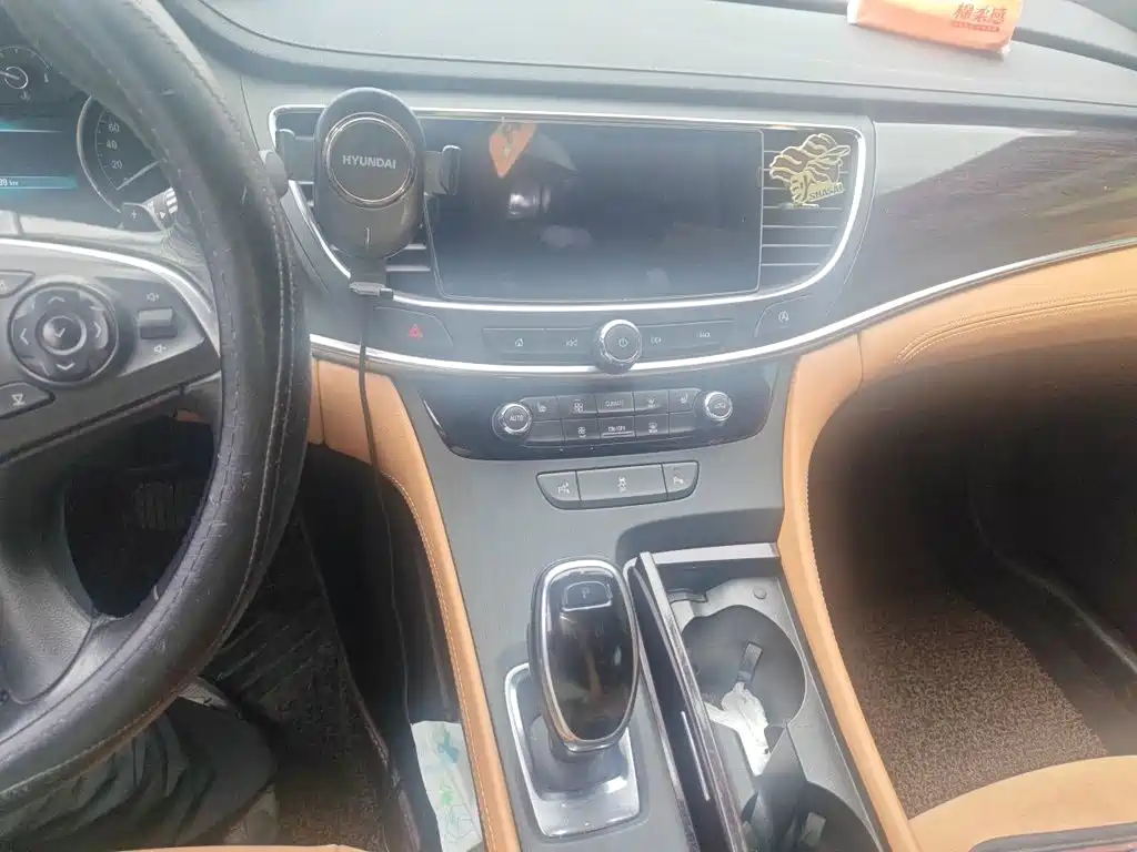 Buick LaCrosse — миниатюра 14
