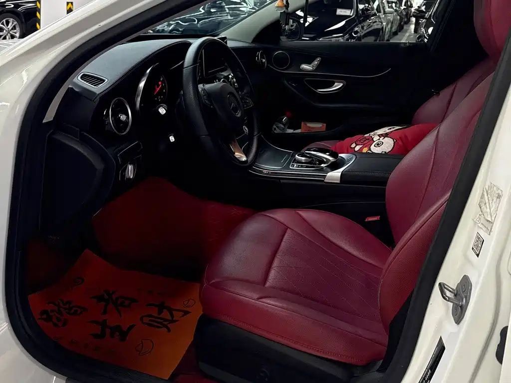 Mercedes-Benz C-Class — миниатюра 4