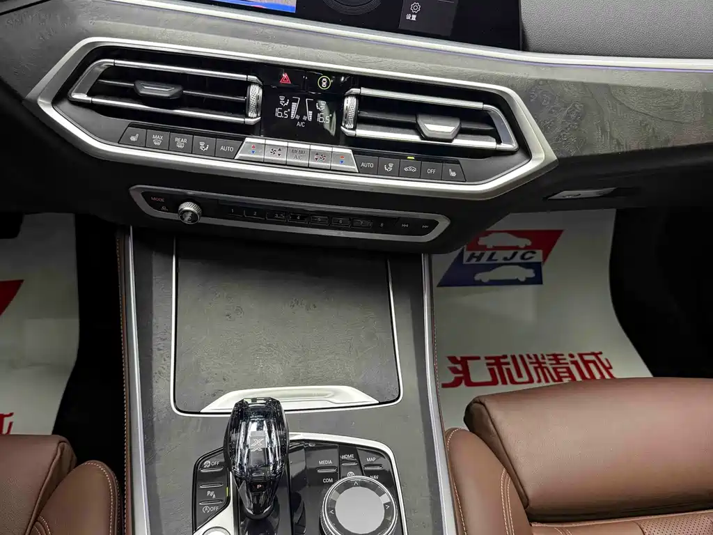 BMW X5 (Import) — миниатюра 9