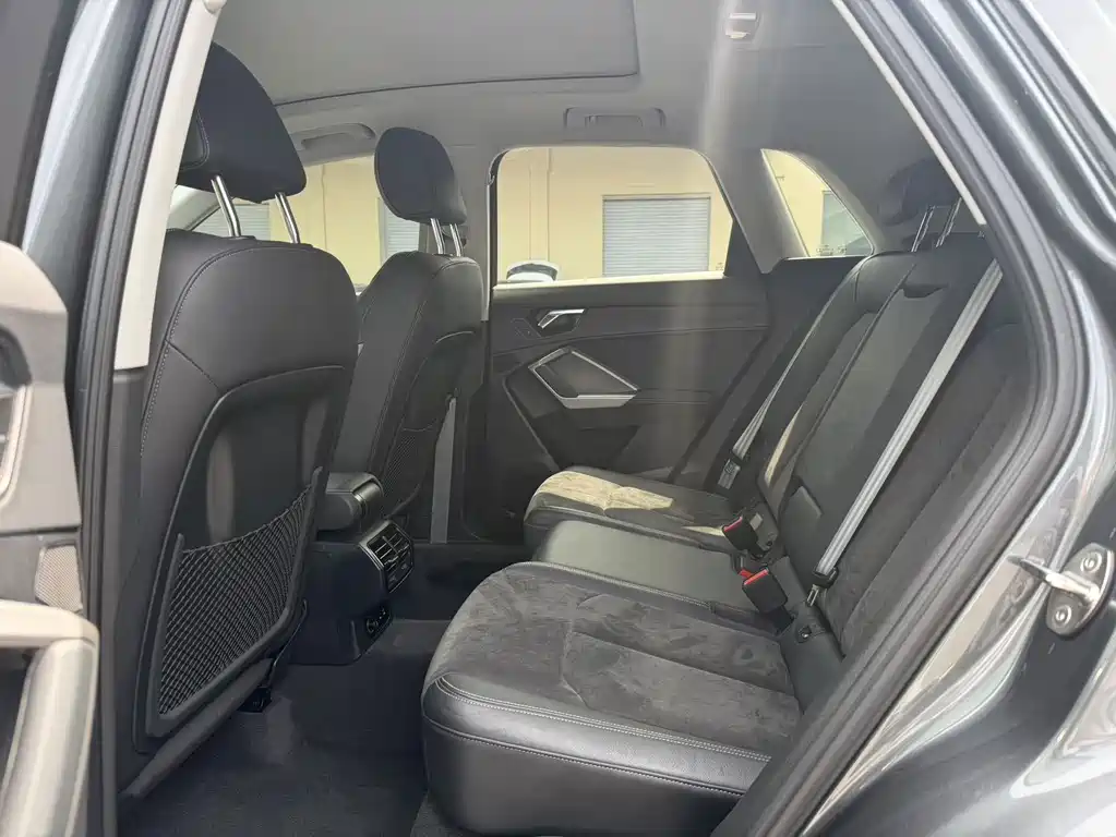 Audi Q3 — миниатюра 13