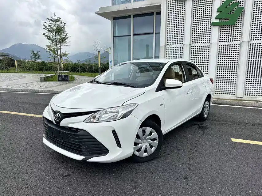Toyota Vios — миниатюра 6
