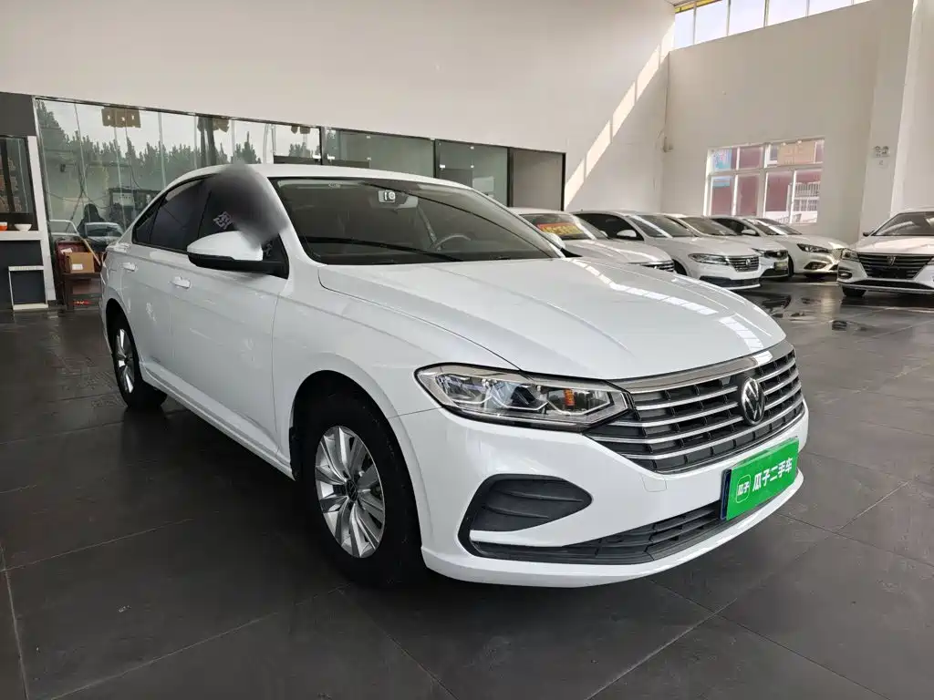 Volkswagen Lavida — миниатюра 4
