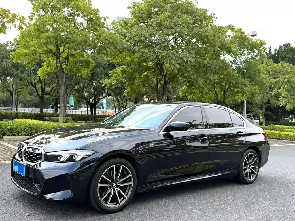 BMW 3 Series 2024