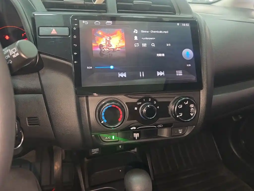 Honda Fit — миниатюра 13