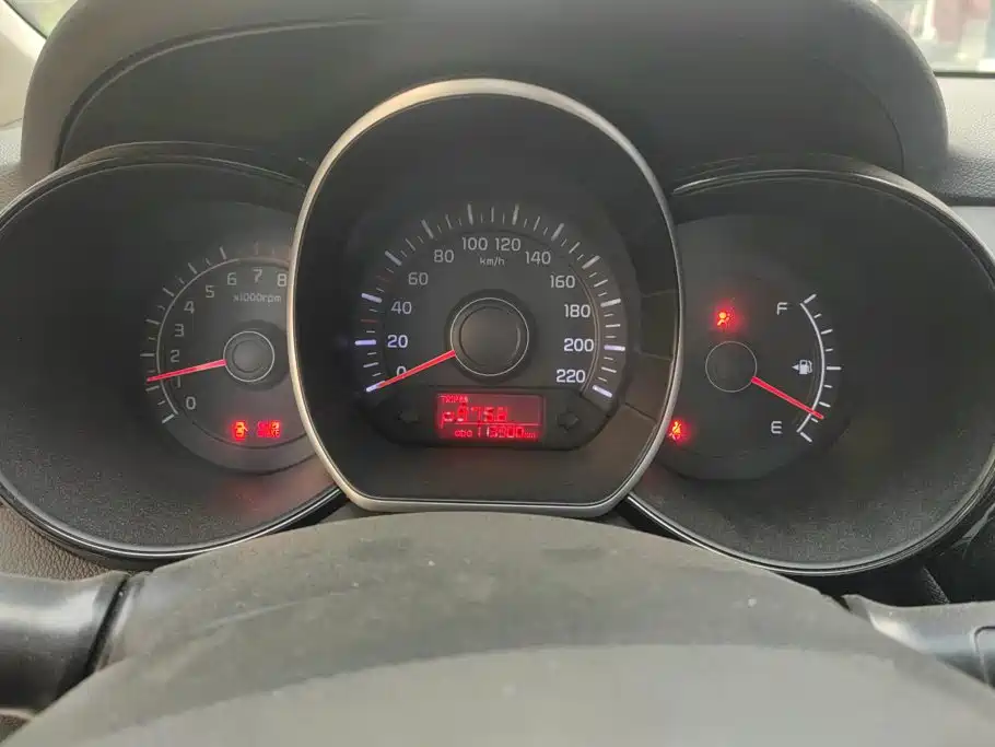 Kia K2 — миниатюра 14