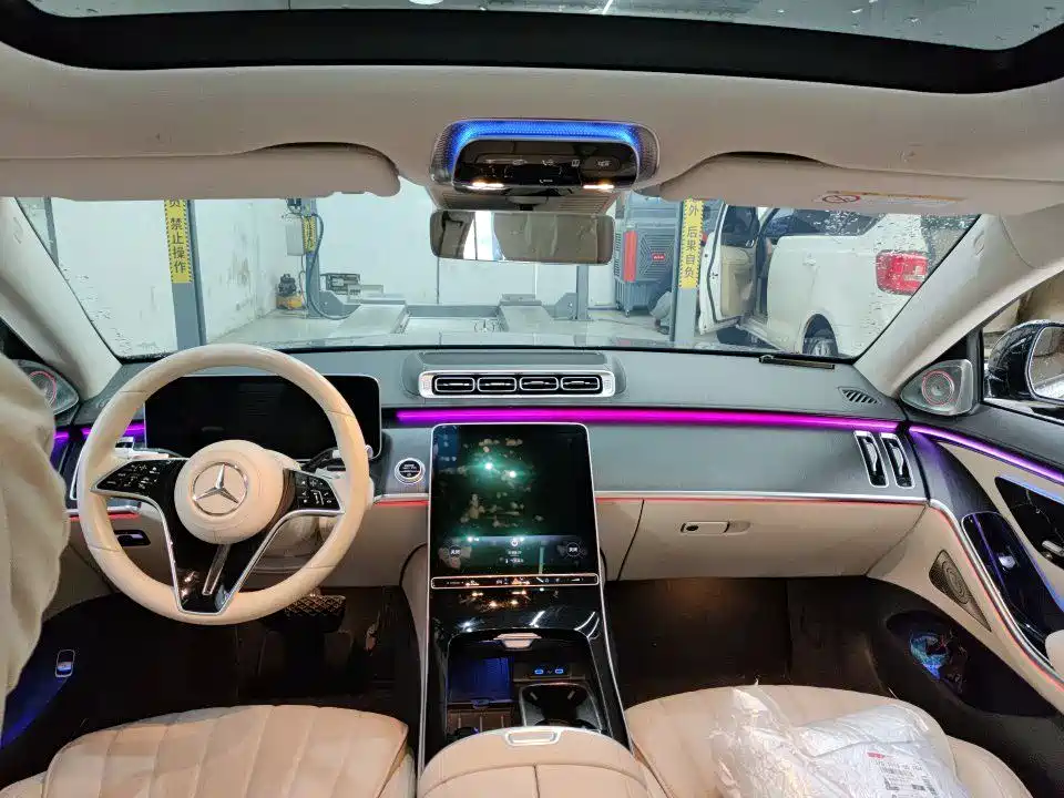 Mercedes-Benz S-Class — миниатюра 6