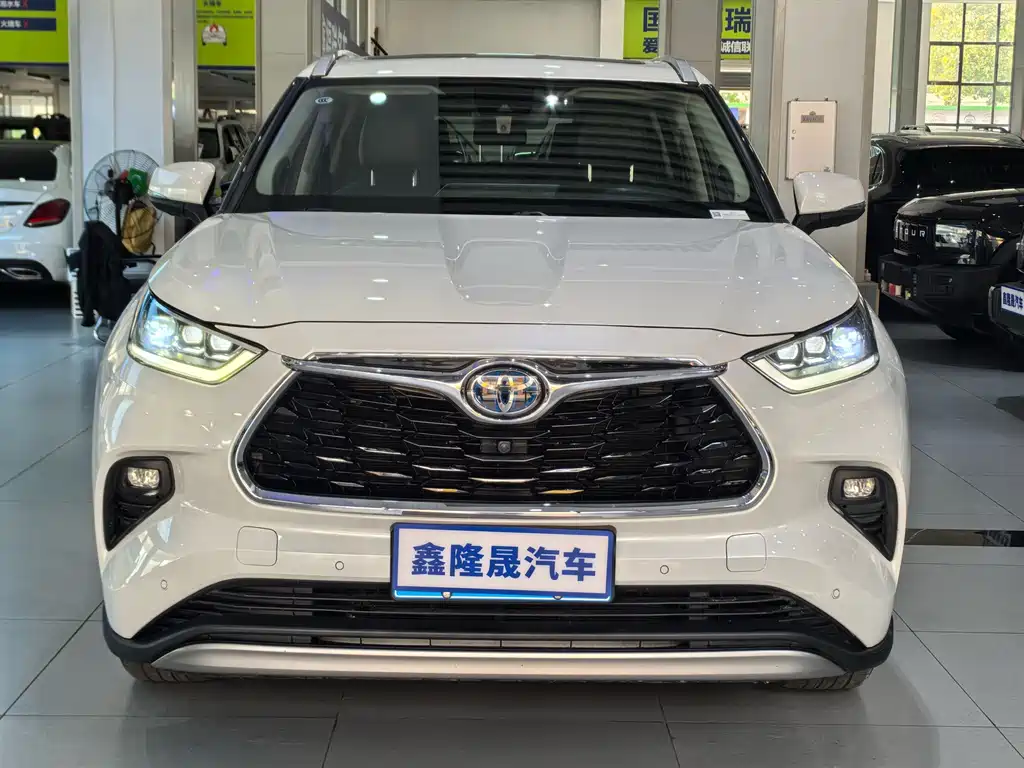 Toyota Highlander — миниатюра 2
