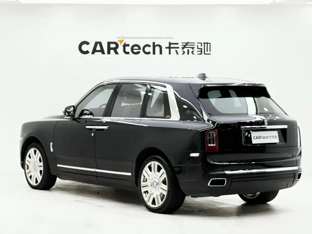 Rolls-Royce Cullinan — миниатюра 7