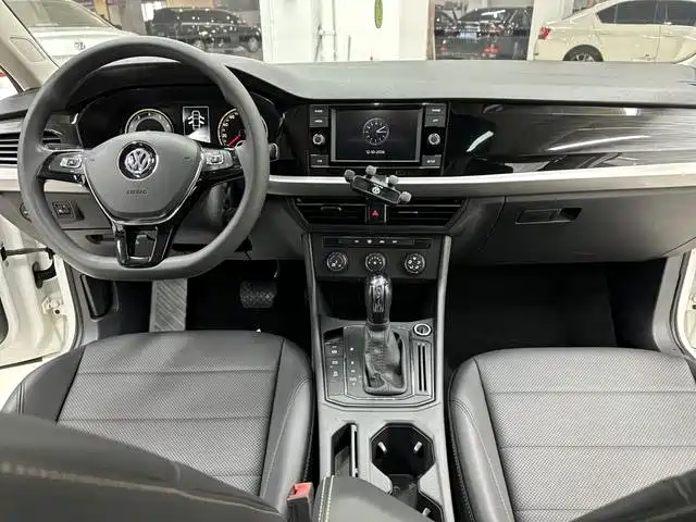Volkswagen Lavida — миниатюра 10