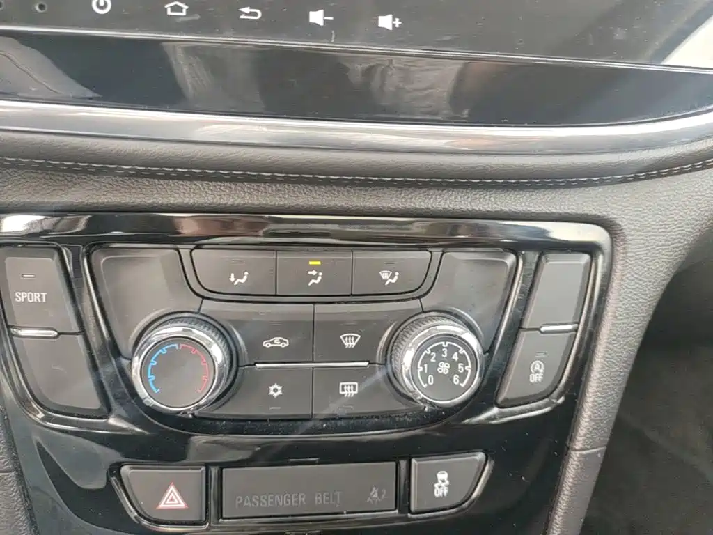 Buick Encore — миниатюра 13