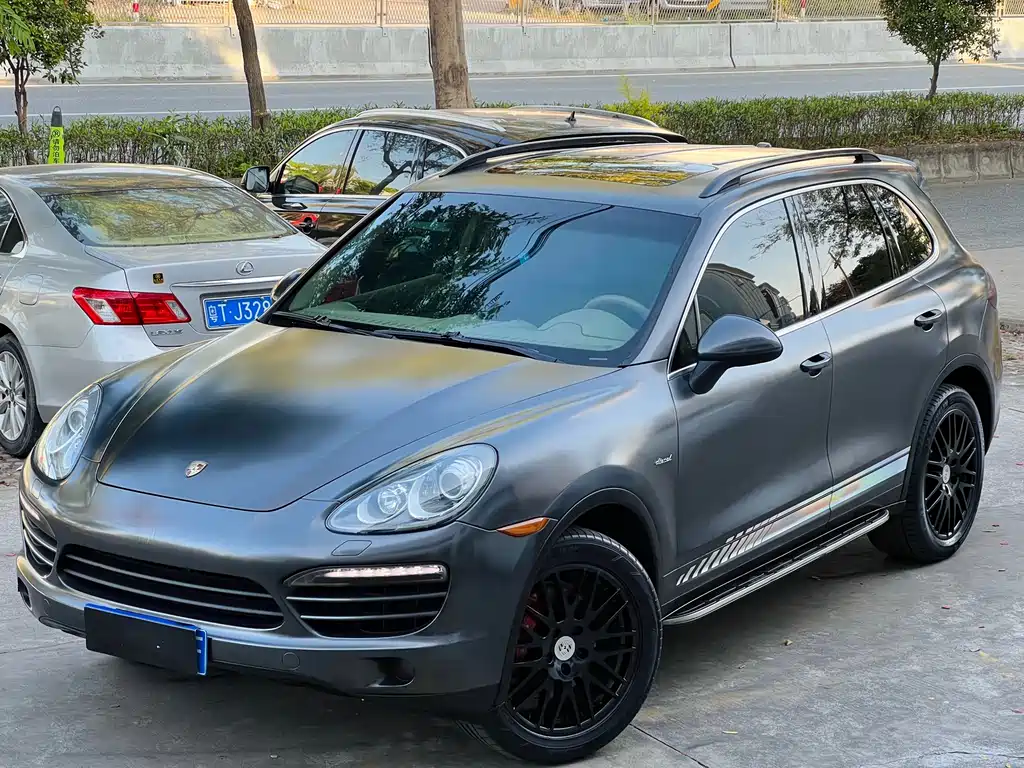 Porsche Cayenne 2014