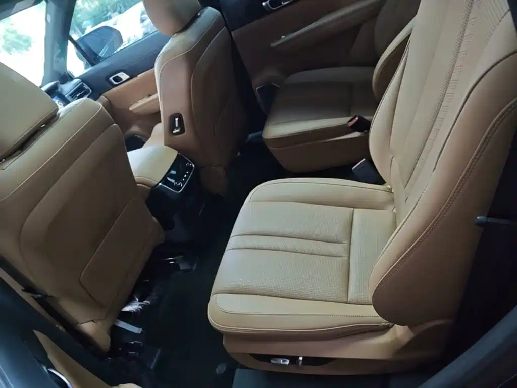 Li Auto Li ONE — миниатюра 17