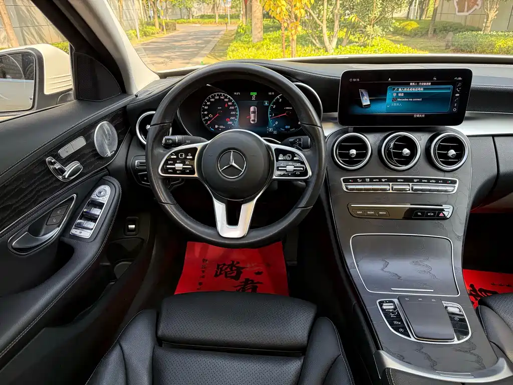 Mercedes-Benz C-Class — миниатюра 10