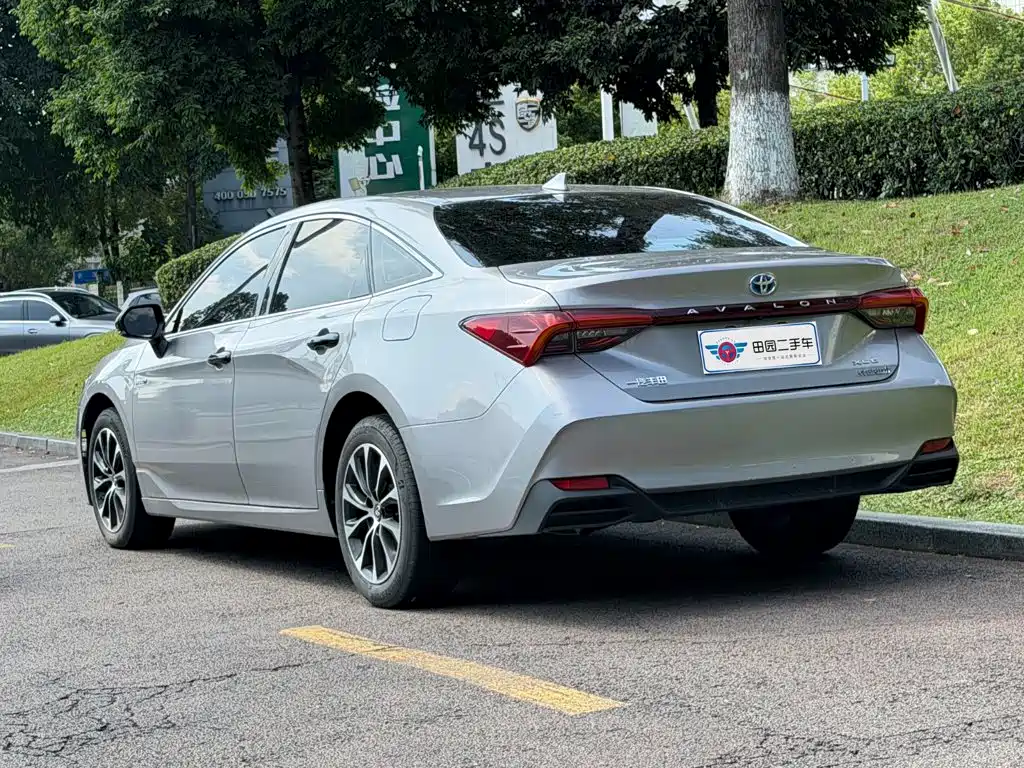 Toyota Avalon — миниатюра 4