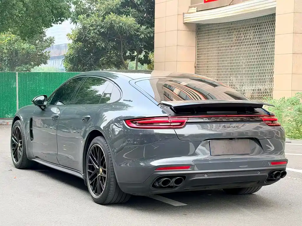 Porsche Panamera — миниатюра 7